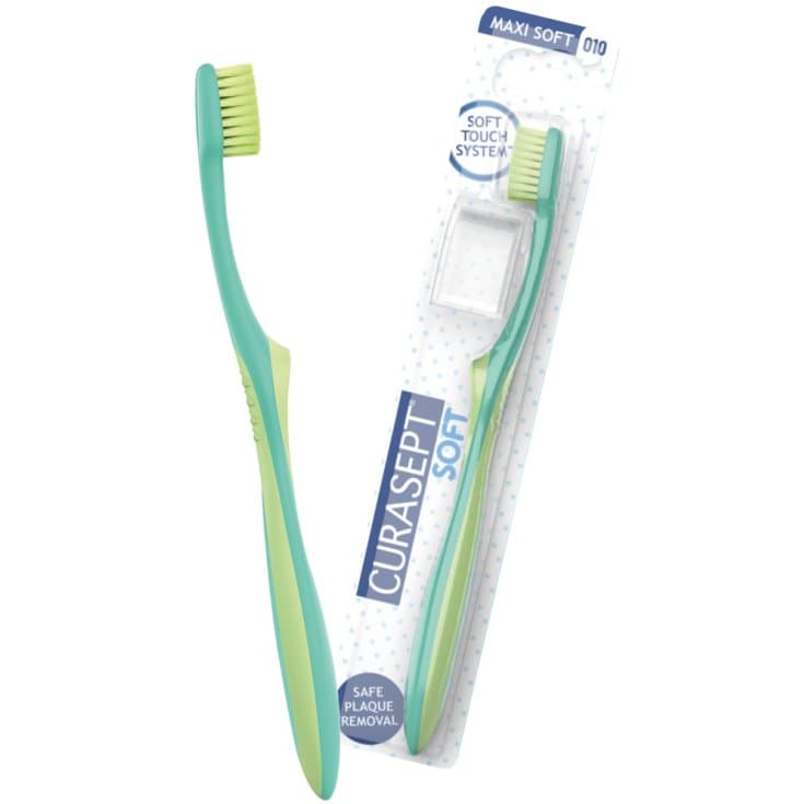 Curasept Spazzolino Maxi Soft 010 Zahnbürste
